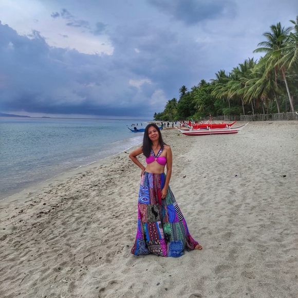 Meet your Posher, Rhadharani - Picture 1 of 1